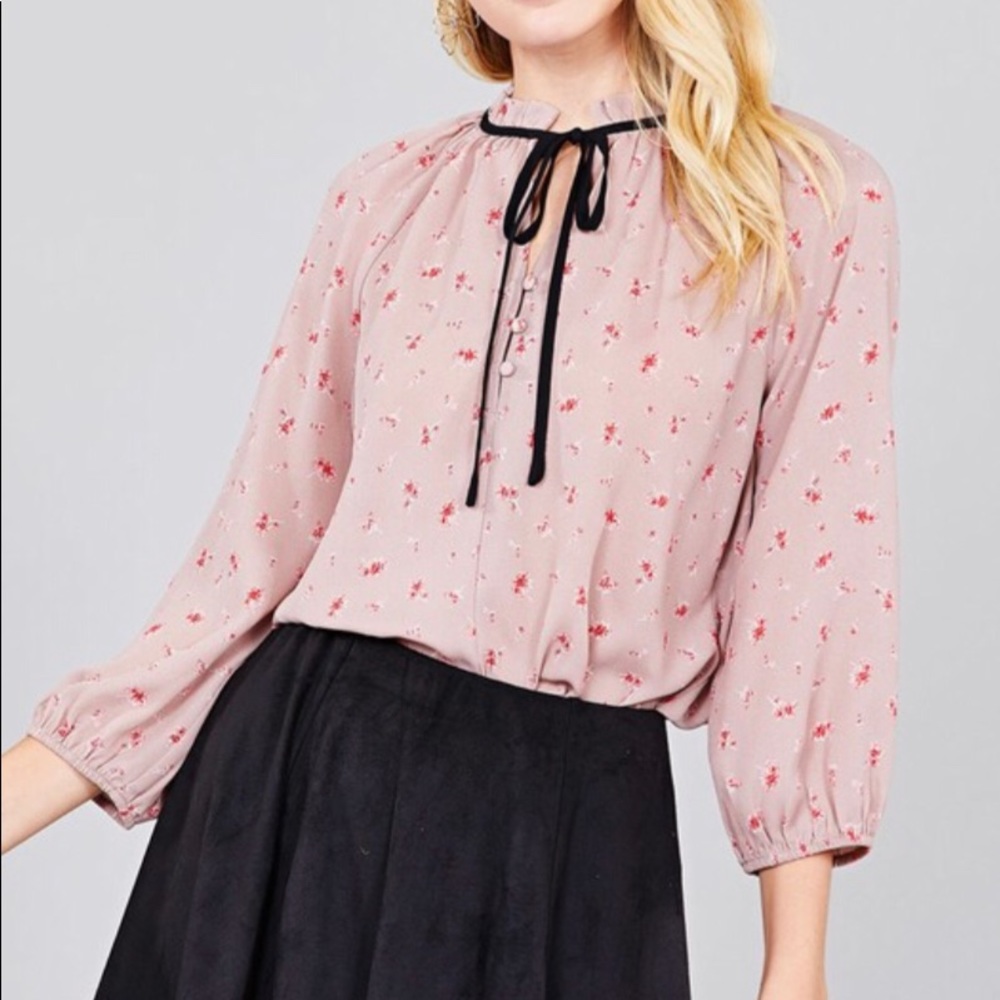 Blouse - Picture 2 of 5
